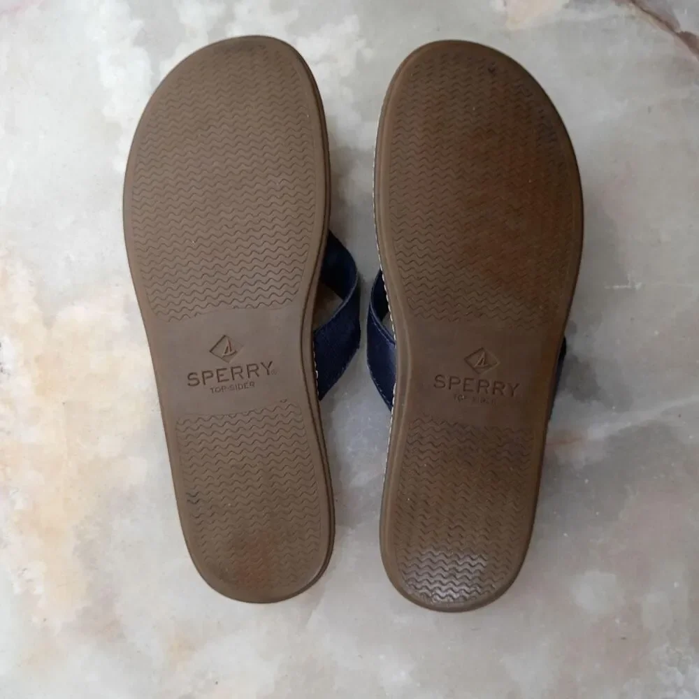 Sperry Women's Navy and Tan Flip Flops, Thong Sandals
